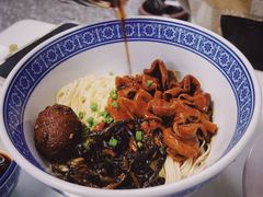 -沪西老弄堂面馆(定西路店)