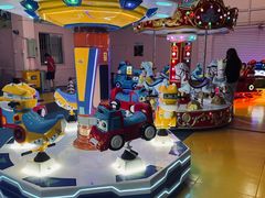 -顺德大良半月城游乐场