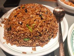 剁三黑炒饭-云海肴·汽锅鸡·云南菜(高德置地店)