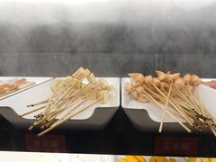 -佰人王串串香火锅(洋珠巷店)