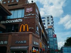 -解放路步行街