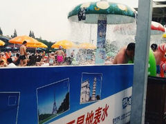 android_upload_pic-热带风暴水上乐园
