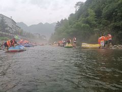 -龙井峡漂流