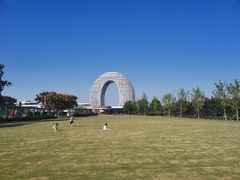 -湖州太湖旅游度假区-月亮广场