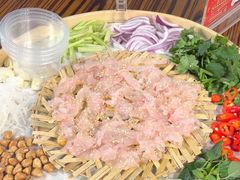 -官塘陈记鱼生·潮汕砂锅粥·牛肉火锅(潮枫路总店)