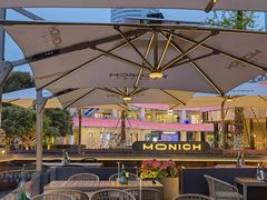 -MONICH牛排融合餐厅(和义大道购物中心店)