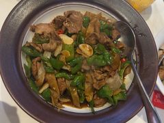 -渝是乎酸菜鱼·川渝小炒(新世界百货望京店)