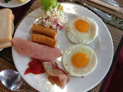 -BAI BUA RESTAURANT