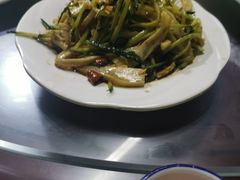 -清真鸿起来饭庄(复兴路店)