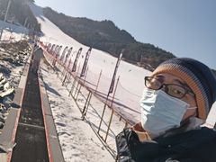 -辽阳弓长岭温泉滑雪场