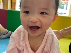 -哲学苑亲子园·早教婴儿托育·婴儿游泳(颐龙湾店)