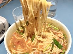 -一坐一忘云南菜(嘉里中心店)