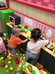-莫莉幻想儿童乐园(武汉金银潭永旺店)