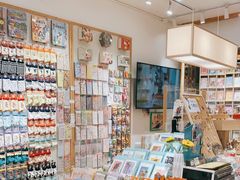 零售区-猫的天空之城概念书店(束河店)