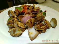 -粤盛海鲜平价店(洛溪食街店)