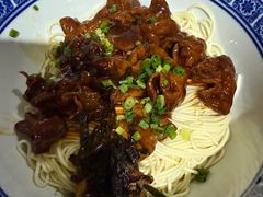 -沪西老弄堂面馆(定西路店)