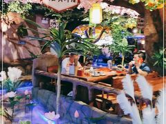 -城墙拐拐火锅(三峡广场黑金冠店)