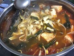 -弘烨 贵州酸汤 鱼火锅(东财店)