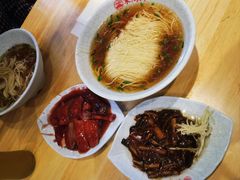 -朱鸿兴面馆(镇湖店)