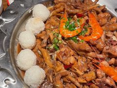 -胖哥俩肉蟹煲(虹口龙之梦店)