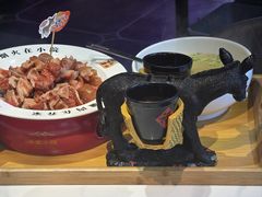 -乔家小院•非遗驴肉•本地小海鲜(滨河路店)
