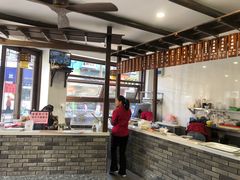 -长人馄饨铺(解放街店)
