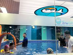 -Swim斯卫姆国际儿童游泳中心(红博中央公园店)