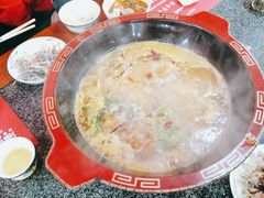 -渔香岛美蛙鱼头火锅(威清路店)