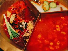 -周师兄大刀腰片火锅(洪崖洞旗舰店)
