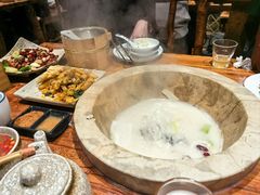 -滇香肴·云南菜蒸汽石锅鱼(云南北路店)