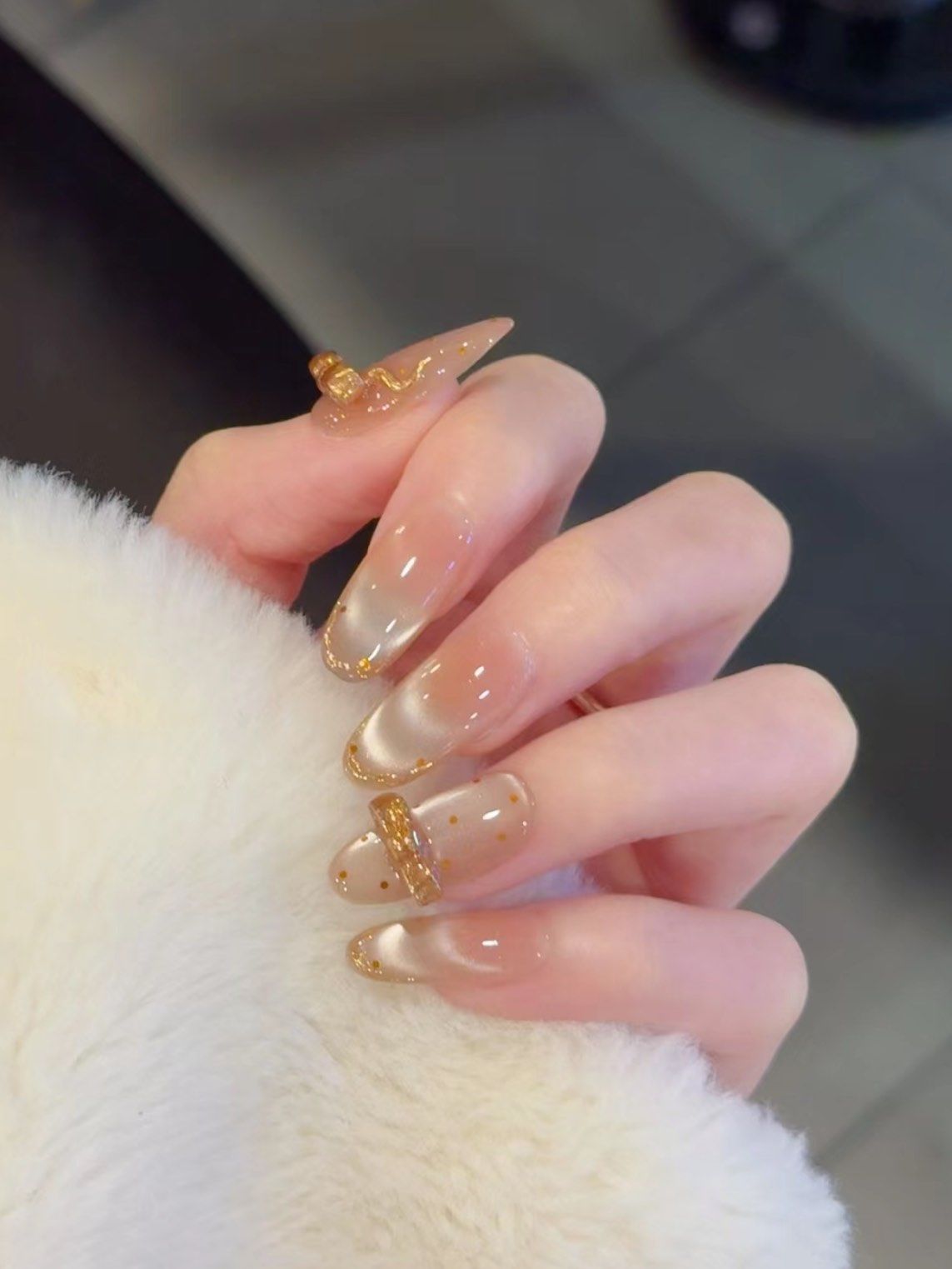 璀璨金边美甲来袭 💅🏻新年战甲安排