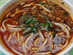 小锅米线-云海肴·汽锅鸡·云南菜(曲江大悦城店)