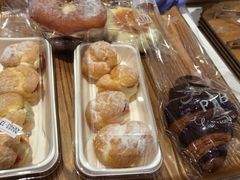 -巴黎贝甜(大宁国际商业广场店)