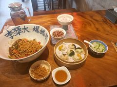 -李犟大爆鳝面·手工蟹黄包(湖滨西湖店)