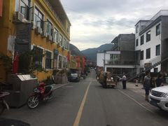 -百里峡七彩艺术小镇