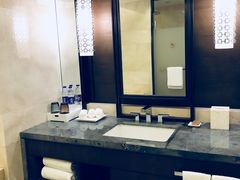 -舟山希尔顿酒店