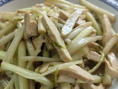 -芸海阁·农家私房菜(沙家浜景区出口店)