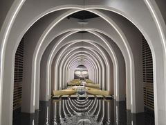 -涨巢·潮玩水疗局