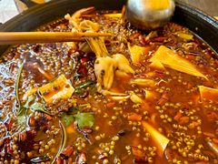 -鸿顺老铁锅美蛙鱼府(解放碑店)