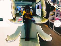 -泡泡玛特POPMART(合生汇店)