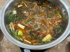 -黑竹沟新场牛肉火锅