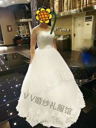-VV新娘婚纱礼服体验馆