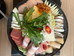 部队火锅-文成焕·家族韩式餐厅