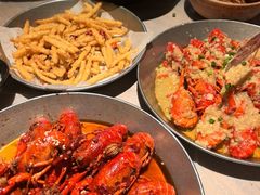 -巴厘龙虾·榜首油焖大虾(音乐学院·沿江酒馆店)