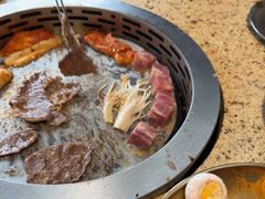 -姜胖胖韩式自助烤肉(光明万达店)