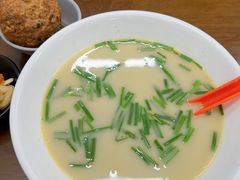 鳝鱼汤-三百碗宝应长鱼面(板仓街店)