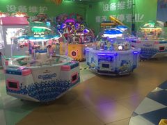 -爱玩嘉年华(龙湖杭州金沙天街店)