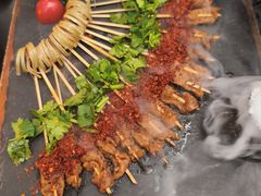 -何师烧烤Pro ·小龙虾·江湖川菜·精酿啤酒(太古里店)