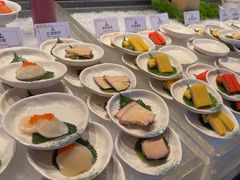 -雍容荟帝王蟹活龙虾展台自助(IFS黑金店)