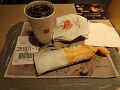 -麦当劳(海岸城店)